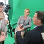 Spinal Stretch with Director David Levin, Make-Up Artist Jennifer Thorington & Chiropractor Dr. David Starr